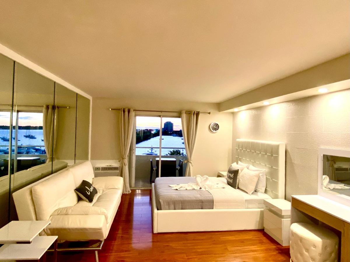 Modern Waterfront Apartment With Miami Skyline View, Free Parking 5 Mins Drive To Miami Beach Exterior foto