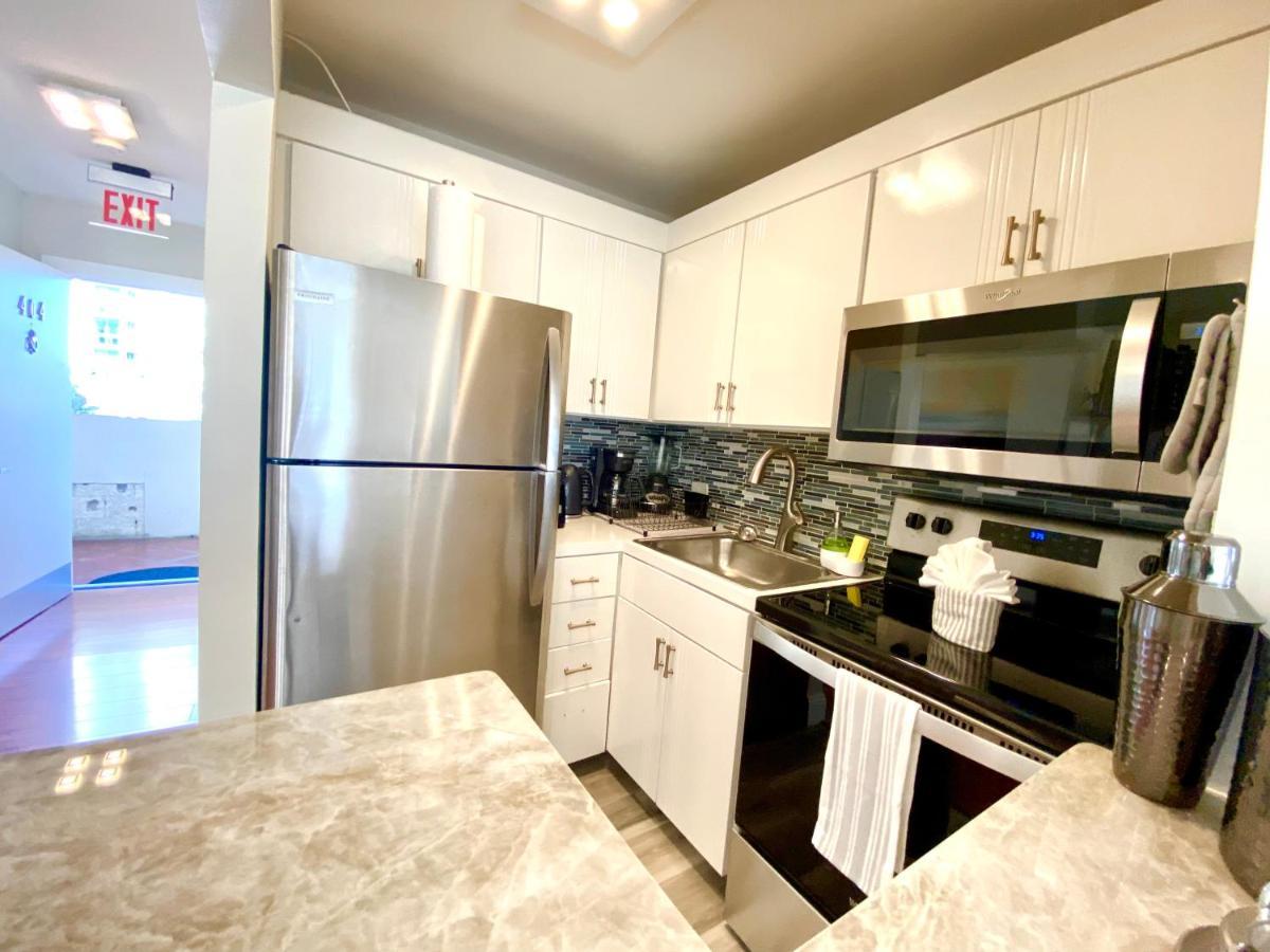 Modern Waterfront Apartment With Miami Skyline View, Free Parking 5 Mins Drive To Miami Beach Exterior foto
