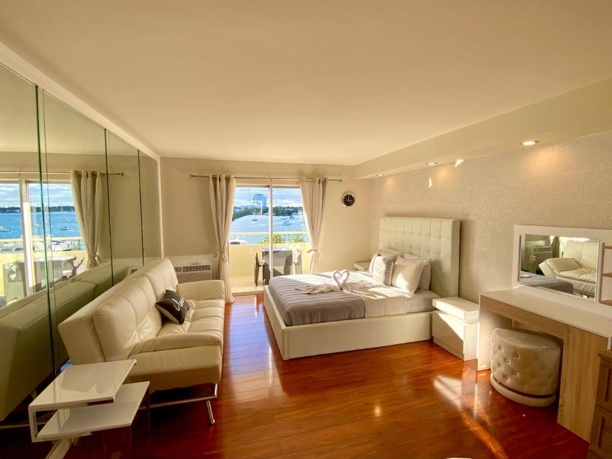 Modern Waterfront Apartment With Miami Skyline View, Free Parking 5 Mins Drive To Miami Beach Exterior foto